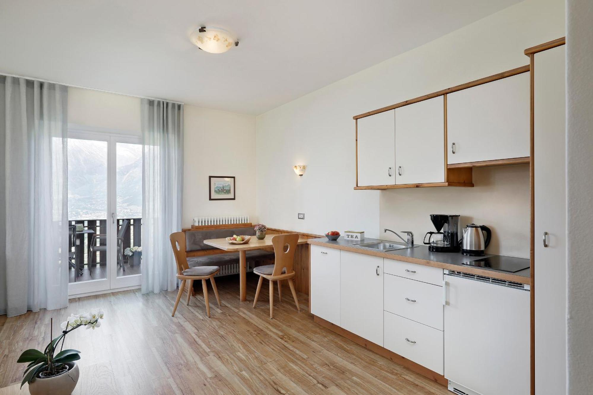 Гостевой дом Landhaus Weger Мерано Экстерьер фото